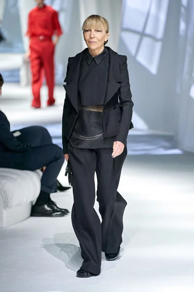 Look 44
